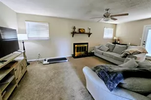 8 Briarcreek Pl, Greenville, SC 29615 - Photo 12