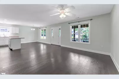 14047 E Camelia Lane, Seneca, SC 29678 - Photo 8