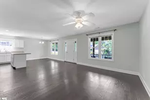 14047 E Camelia Ln, Seneca, SC 29678 - Photo 8