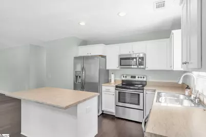 14047 E Camelia Lane, Seneca, SC 29678 - Photo 4