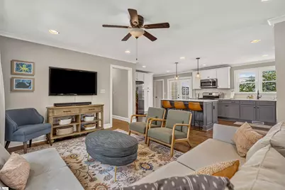 135 Buist Avenue, Greenville, SC 29609 - Photo 8