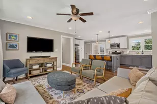 135 Buist Ave, Greenville, SC 29609 - Photo 8