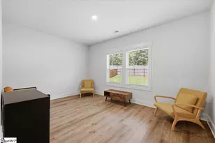 437 Roderick Ln, Greenville, SC 29605 - Photo 18