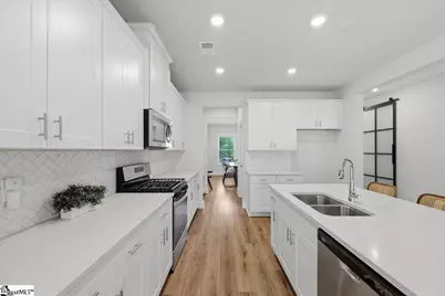 437 Roderick Lane, Greenville, SC 29605 - Photo 12