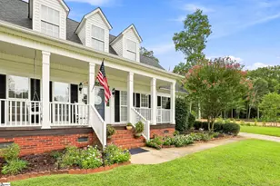 212 Crossington Way, Fountain Inn, SC 29644 - Photo 2