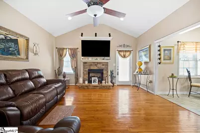 107 Saddle Brook, Anderson, SC 29625 - Photo 6
