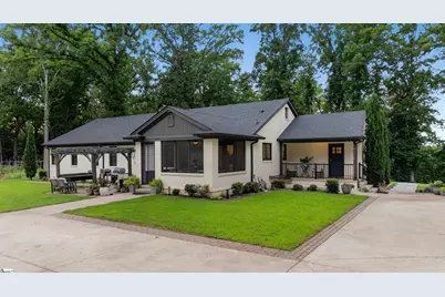 1035 Wo Ezell Boulevard, Spartanburg, SC 29301 - Photo 1