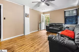 194 Palisade St, Spartanburg, SC 29306 - Photo 4