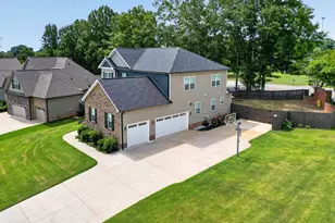 2 Peaceful Ct, Fountain Inn, SC 29644 - Photo 4
