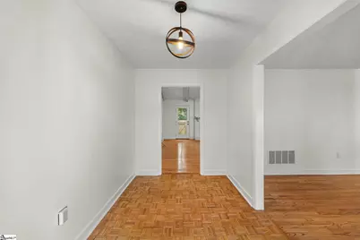 305 Holly Tree Lane, Simpsonville, SC 29681 - Photo 2