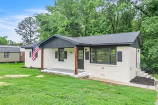 216 Ashcroft Dr, Greenwood, SC 29646 - Photo 2