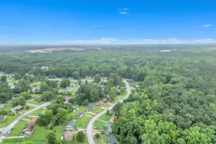 216 Ashcroft Dr, Greenwood, SC 29646 - Photo 24