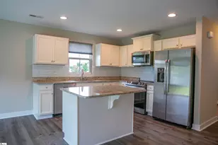 109 Fairmeadow Wy, Greenville, SC 29617 - Photo 8