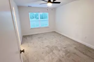 734 S Bomar Ave, Landrum, SC 29356 - Photo 14