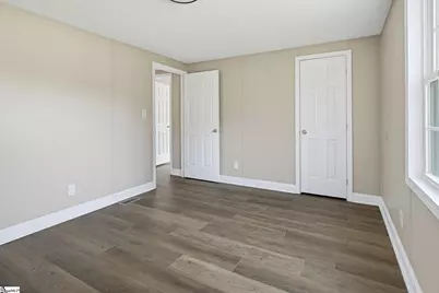 95 S Manley Drive, Taylors, SC 29687 - Photo 14