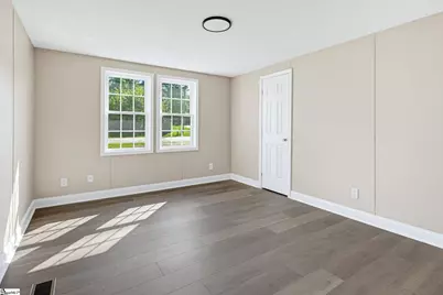 95 S Manley Drive, Taylors, SC 29687 - Photo 16