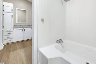95 S Manley Dr, Taylors, SC 29687 - Photo 14