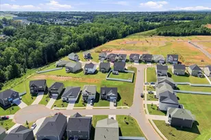 100 Denbigh Ln, Greenville, SC 29605 - Photo 40