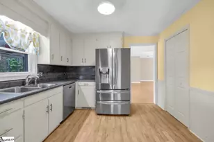 1527 Pine Haven St Ext St, Laurens, SC 29360 - Photo 18