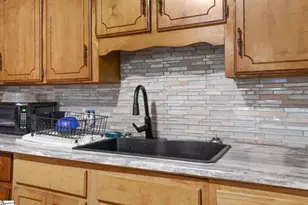 38 3rd Ave, Greenville, SC 29611 - Photo 16