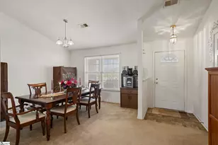 445 Cangleglow Dr, Boiling Springs, SC 29316 - Photo 4