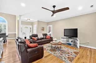 30 Belle Terre Ct, Greenville, SC 29609 - Photo 8
