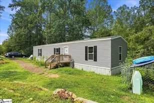 110 Hideaway Dr, Sunset, SC 29685 - Photo 2