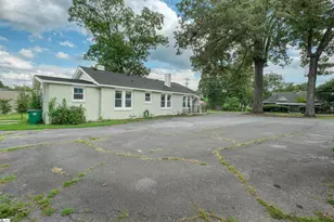 402 W Main St, Williamston, SC 29697 - Photo 20