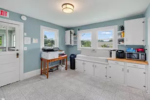 402 W Main St, Williamston, SC 29697 - Photo 10