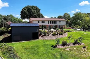 219 Fairview Dr, Greenville, SC 29609 - Photo 34