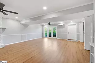 219 Fairview Dr, Greenville, SC 29609 - Photo 20