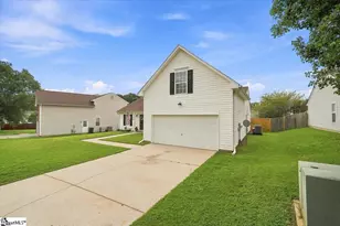 225 Kittiwake Ln, Boiling Springs, SC 29316 - Photo 2