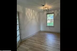 1 Milford Ln, Greenville, SC 29605 - Photo 6