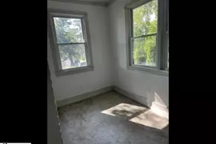 1 Milford Ln, Greenville, SC 29605 - Photo 10