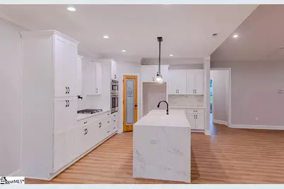 513 Quail Hollow Road, Anderson, SC 29621 - Photo 8