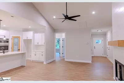 513 Quail Hollow Road, Anderson, SC 29621 - Photo 2