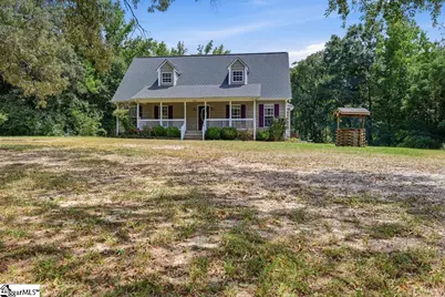 1234 First Avenue, Starr, SC 29684 - Photo 1