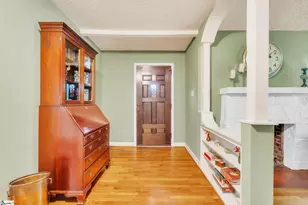 13 W Montclair Ave, Greenville, SC 29609 - Photo 2