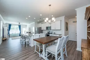 316 Cub Ct, Greenville, SC 29609 - Photo 2
