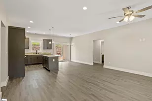 631 Skyline Dr, Campobello, SC 29322 - Photo 4