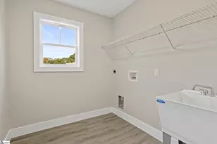 631 Skyline Dr, Campobello, SC 29322 - Photo 18
