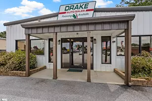 118 Rainbow Lake Rd, Boiling Springs, SC 29316 - Photo 2