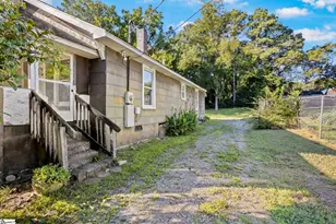 219 Heatherly Dr, Greenville, SC 29611 - Photo 6