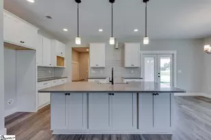 110 Hintons Farms Dr, Easley, SC 29640 - Photo 16