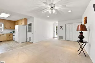 109 E St, Williamston, SC 29697 - Photo 10