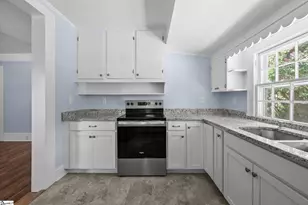 17 B Converse St, Greenville, SC 29607 - Photo 8