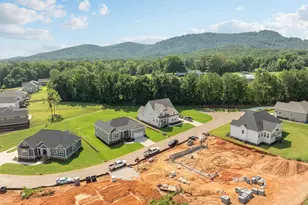 104 Halowell Ln, Travelers Rest, SC 29690 - Photo 4
