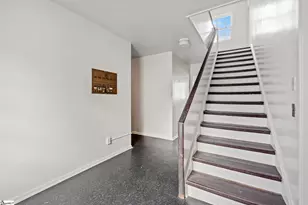 100 Lewis Dr, Greenville, SC 29605 - Photo 4