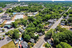 806 Perry Rd, Greenville, SC 29609 - Photo 2