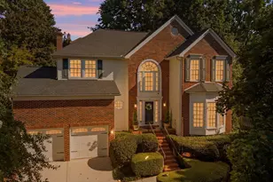 137 Timberleaf Dr, Duncan, SC 29334 - Photo 2
